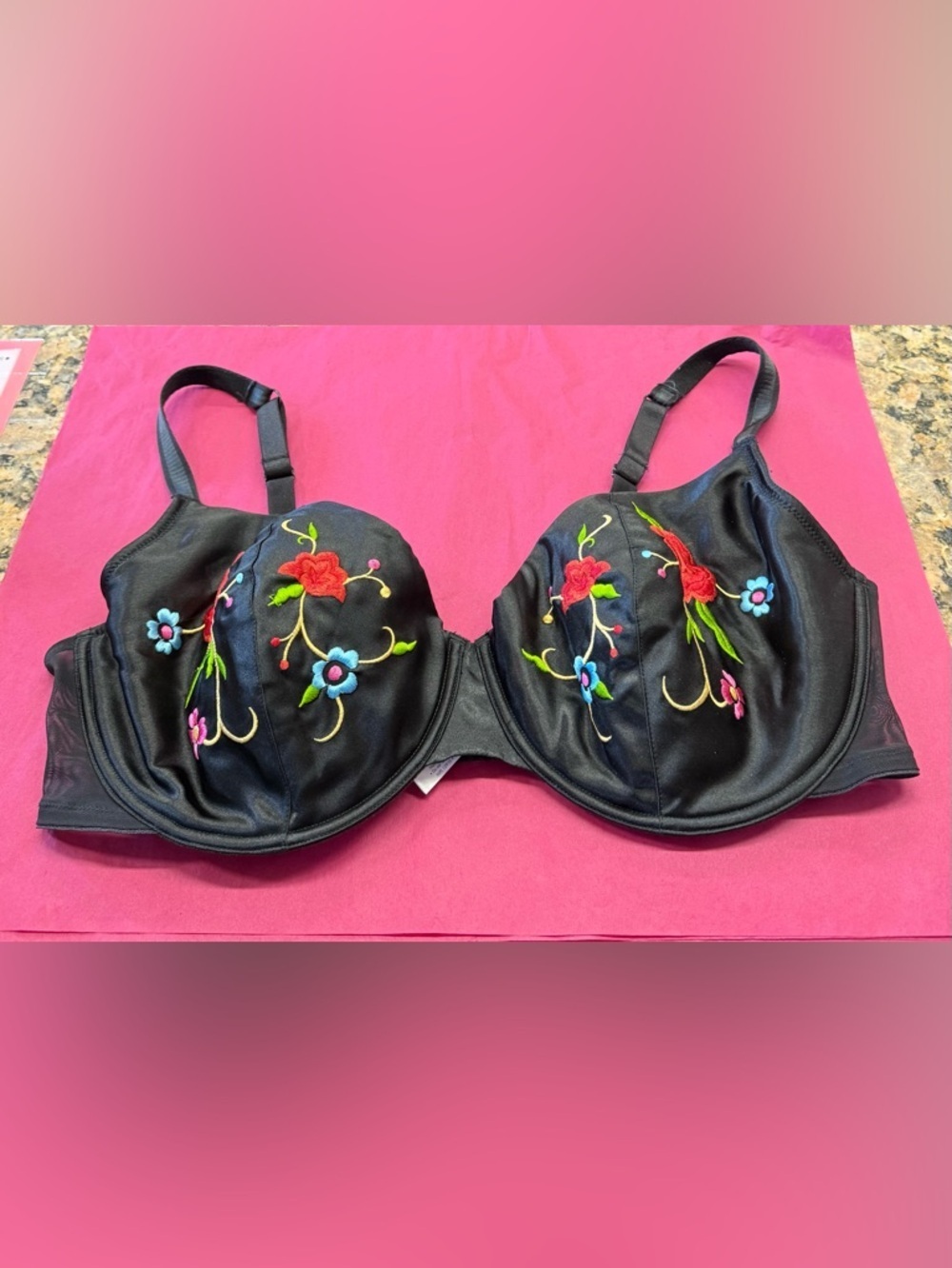 Cacique 42DD Black Embroidered Floral Full Coverage Bra